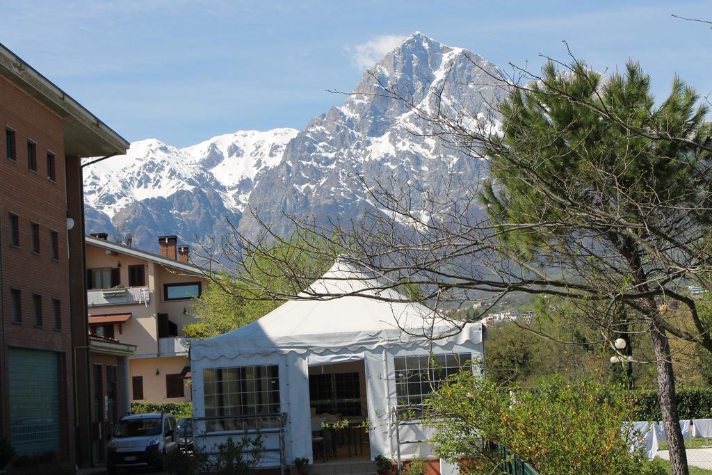 Residence La Piscina Isola del Gran Sasso dʼItalia Eksteriør billede