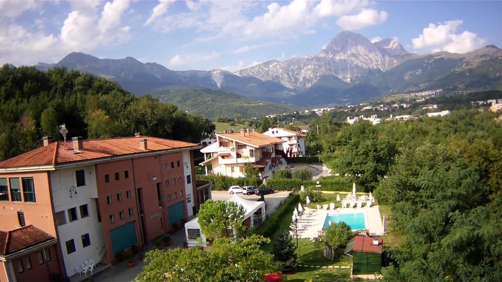 Residence La Piscina Isola del Gran Sasso dʼItalia Eksteriør billede