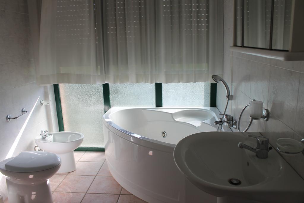 Residence La Piscina Isola del Gran Sasso dʼItalia Eksteriør billede