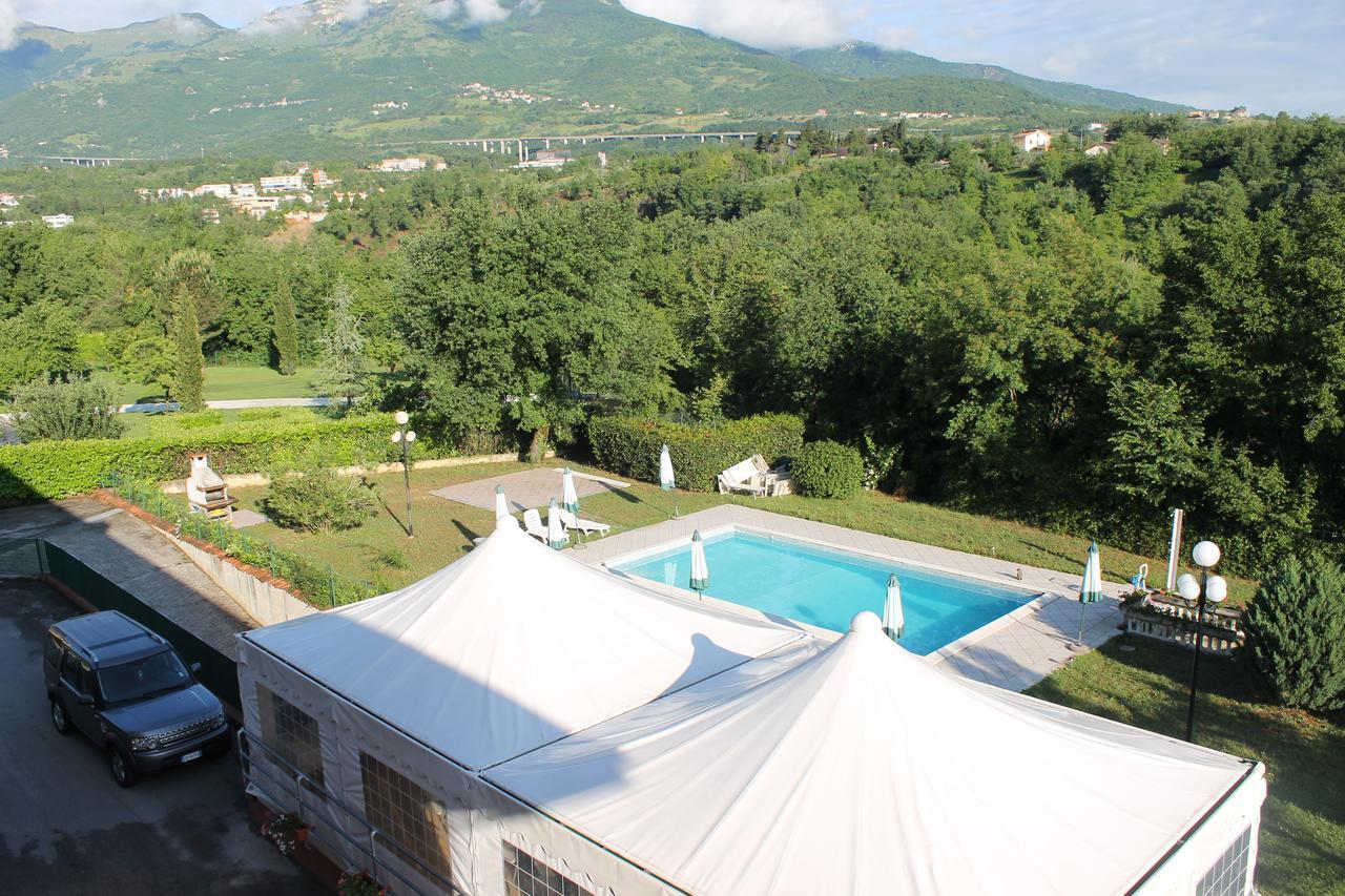 Residence La Piscina Isola del Gran Sasso dʼItalia Eksteriør billede
